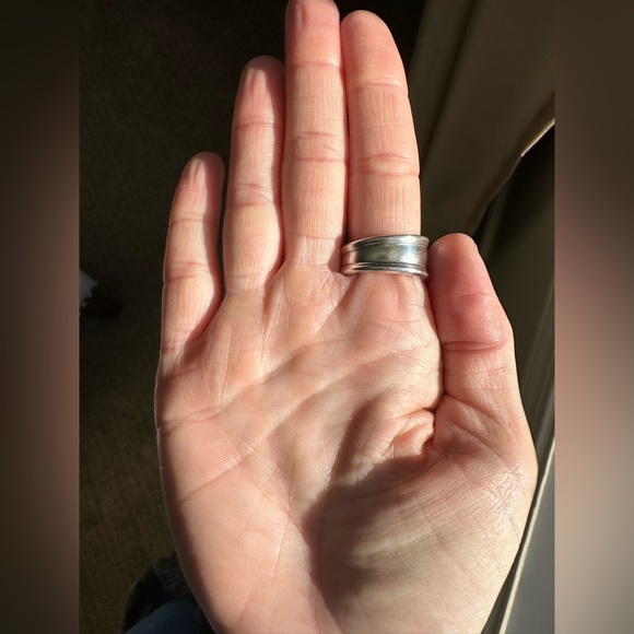 Village Inn Spoon Ring - Picture 8 of 13